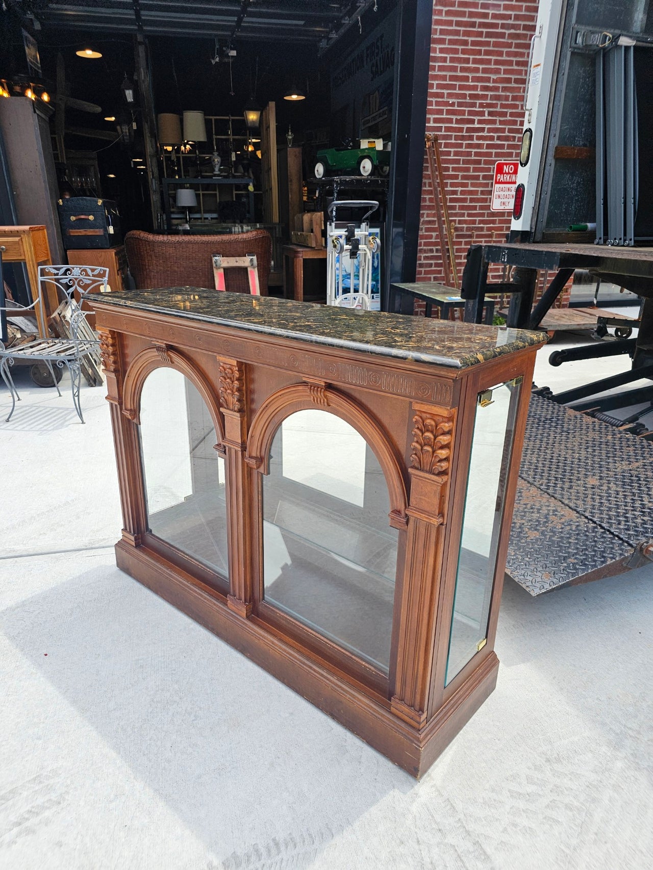 Furniture | Madison Street Salvage
